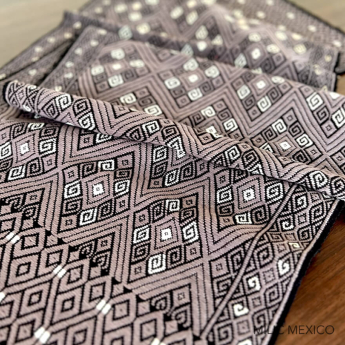 Camino de Mesa negro/moka