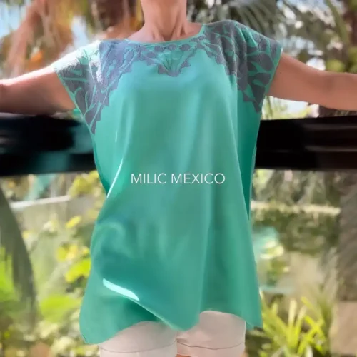 Blusa Jalapa cuello bordado verde menta - M