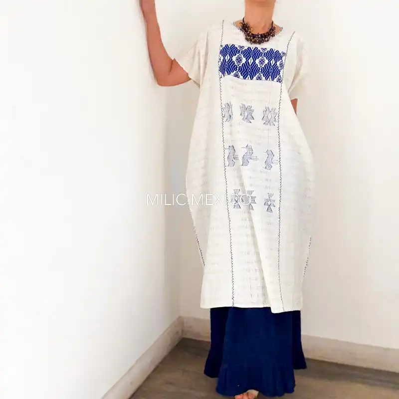 Huipil San Juan Cotzocón 3 lienzos blanco/azul - 2XG