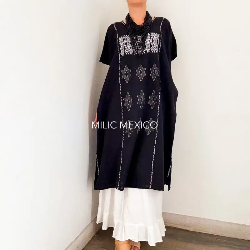 Huipil San Juan Cotzocón 3 lienzos negro- 3XG - Imagen 4