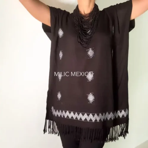 Blusa Carranza rayón negro/blanco- XG