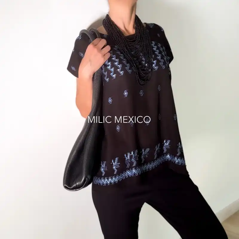 Blusa Carranza rayón negro/cielo- G - Imagen 6