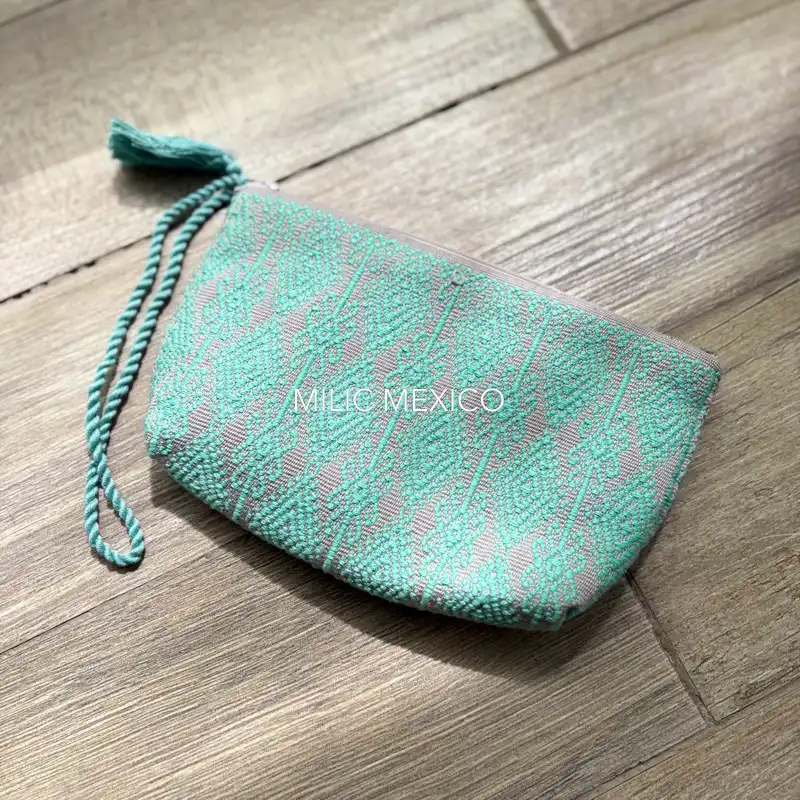 Cosmetiqueras de Telar con forro verde menta