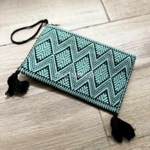 Bolsa de Telar con forro y Pompones negro/verde