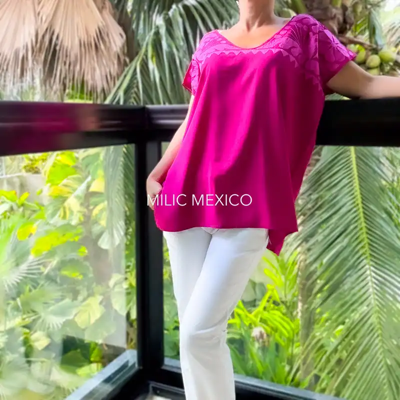 Blusa Jalapa cuello bordado bugambilia - G