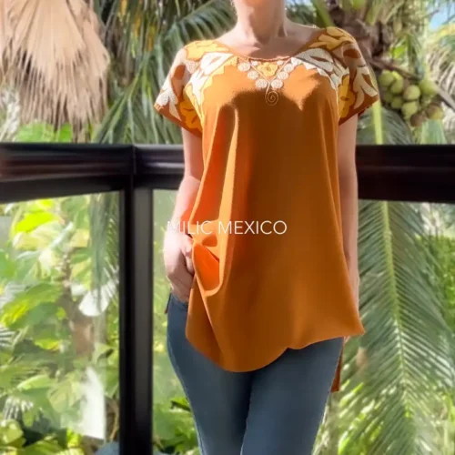 Blusa Jalapa cuello bordado mostaza - M