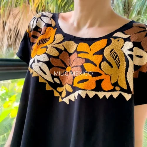 Blusa Jalapa cuello bordado negro/otoño - XG