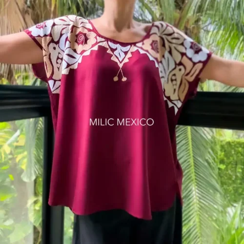 Blusa Jalapa cuello bordado vino - XG