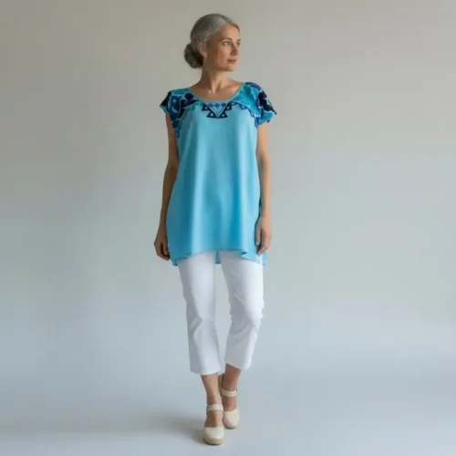 Blusa Jalapa cuello bordado cielo - M