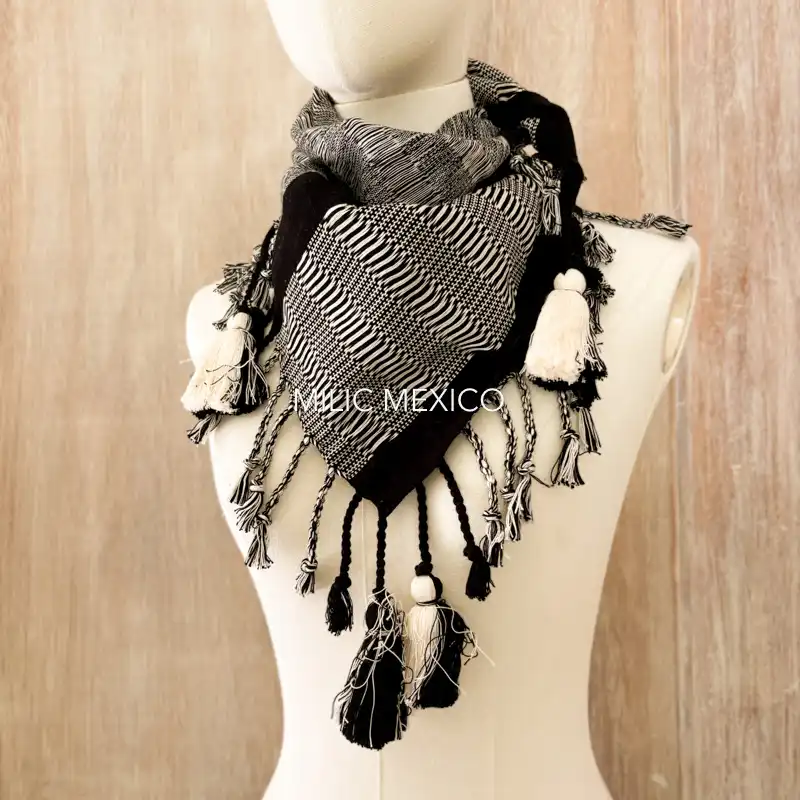 Pashmina Deshilada negro-gris rayitas