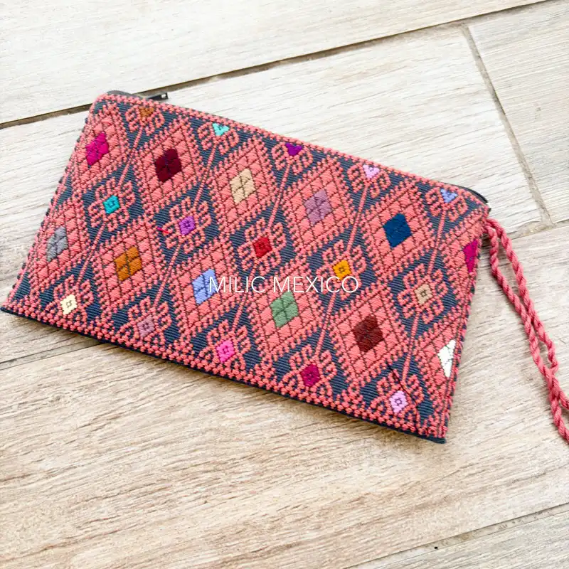 Bolsa de Telar con forro y Pompones azul/rosa