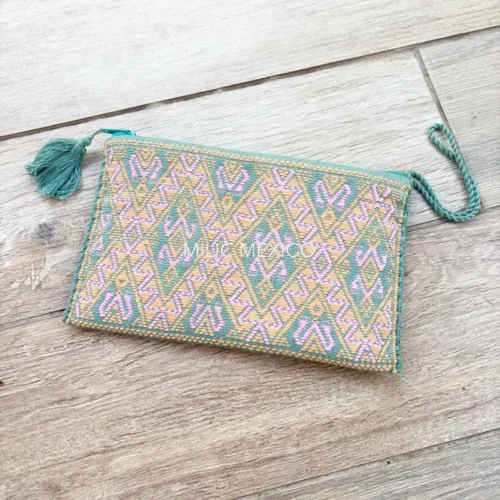 Bolsa de Telar con forro y Pompones verde/rosa