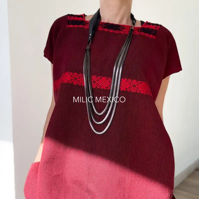 Blusa Aldama rojo - G - Imagen 2