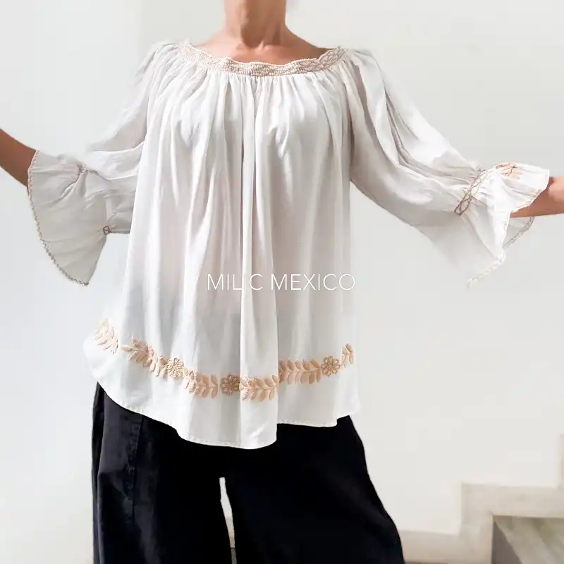 Blusa Lety hueso - G