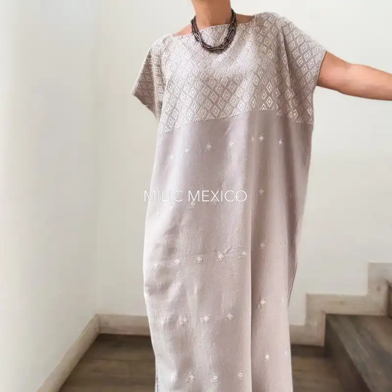 Huipil Carranza Largo gris taupe - Unitalla - Imagen 2