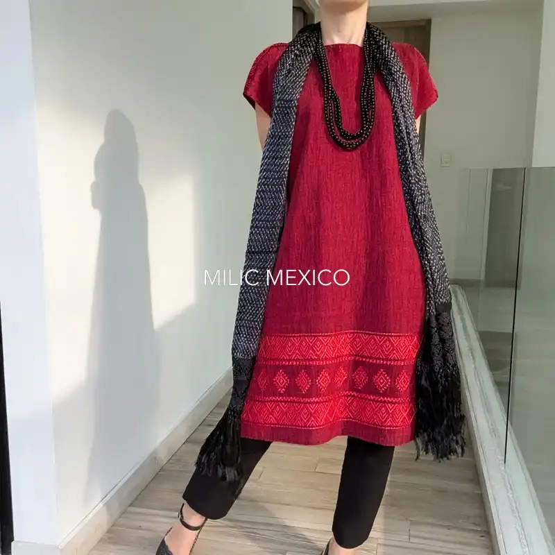 Huipil Carranza Corto rojo - G/XG/XXG - Imagen 4