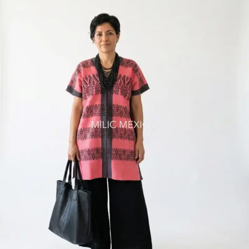 Huipil San Juan Cotzocón 2 lienzos negro-coral - XG