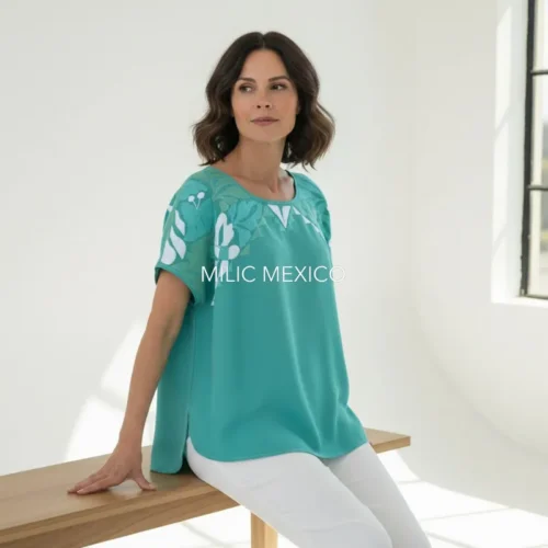 Blusa Jalapa cuello bordado menta - XG