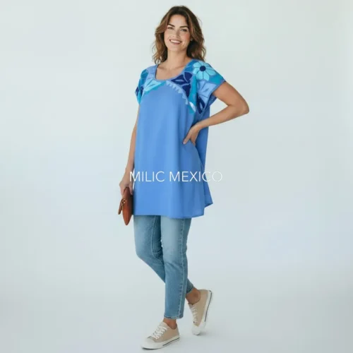 Blusa Jalapa cuello bordado azul - M